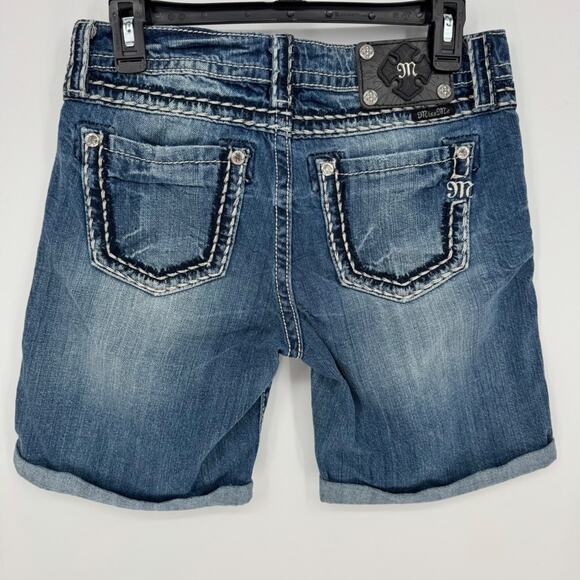 Miss Me Jeans Women's Size 27 Boyfriend Denim Shorts Cuffed Distressed Med Blue - Picture 5 of 8